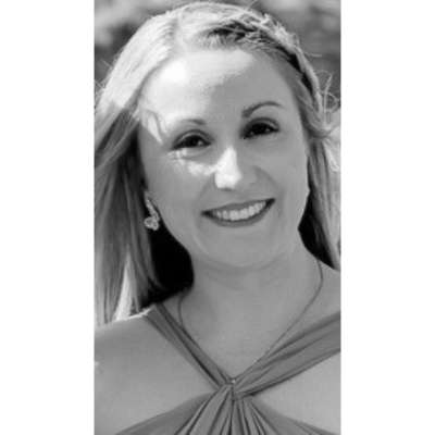 Jenna Kelly - The Newfoundland Embassy